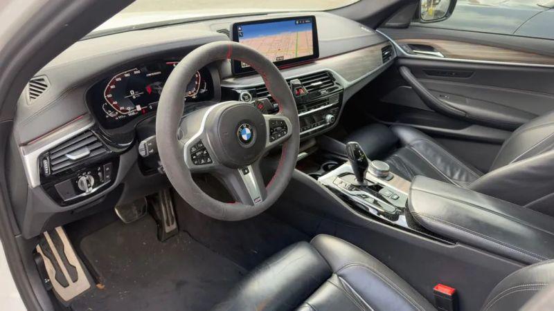 2023 BMW M5 i xDrive