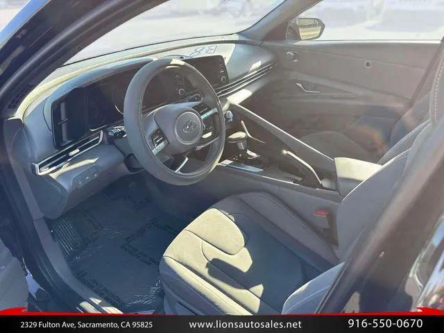 2023 Hyundai Elantra SEL