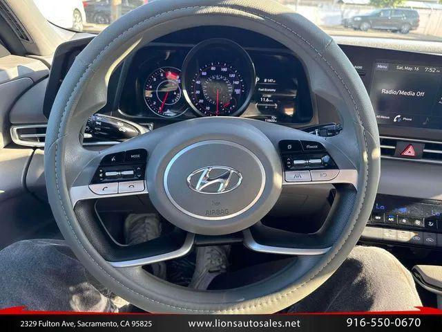2023 Hyundai Elantra SEL