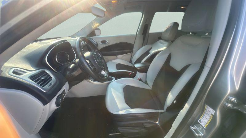 2018 Jeep Compass Latitude FWD