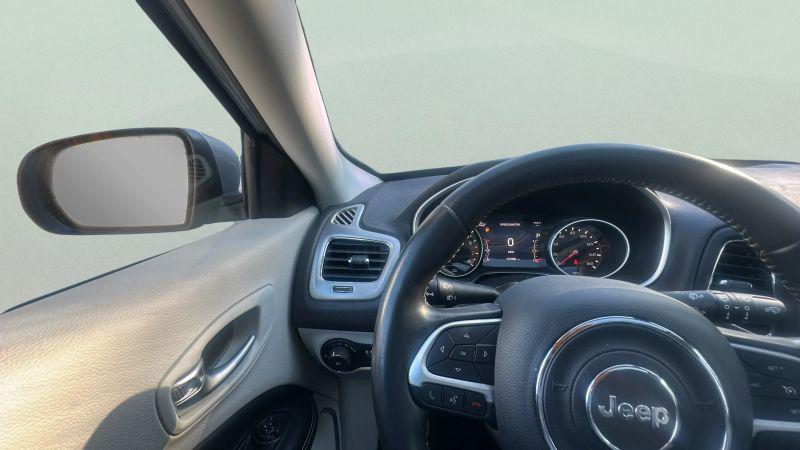 2018 Jeep Compass Latitude FWD