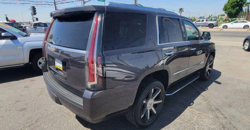 2015 Cadillac Escalade Luxury