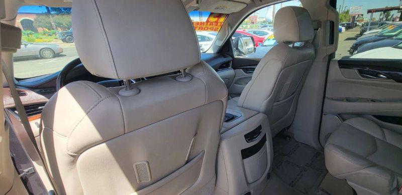 2015 Cadillac Escalade Luxury