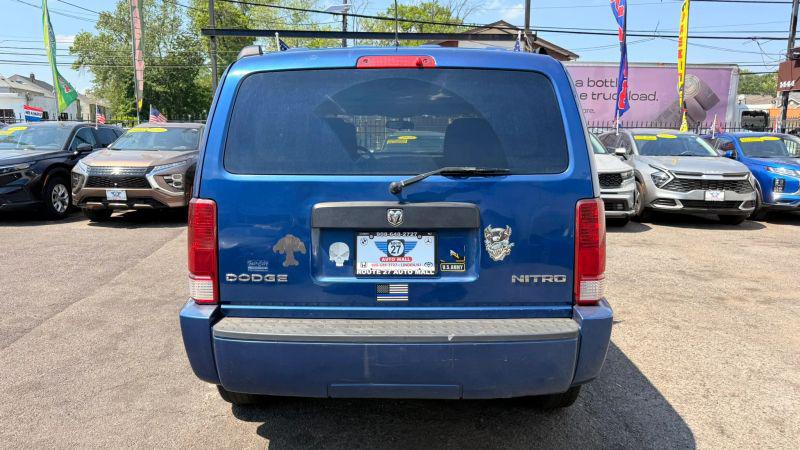 2009 Dodge Nitro SE