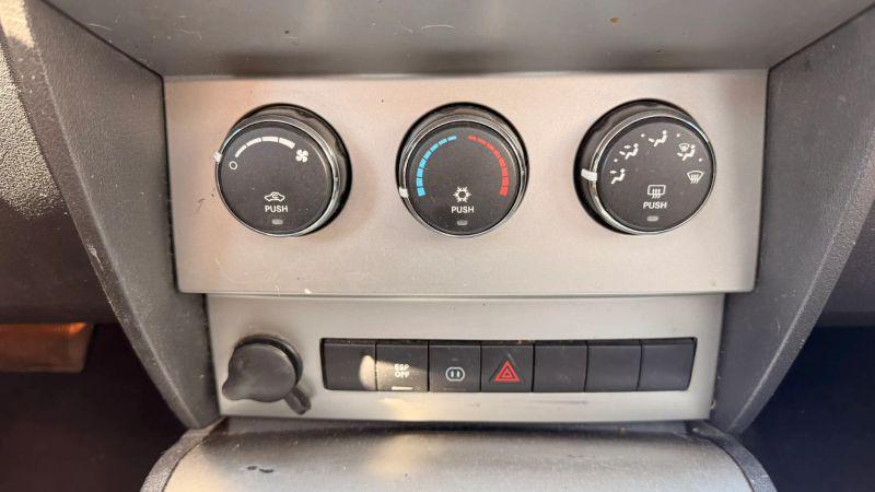 2009 Dodge Nitro SE
