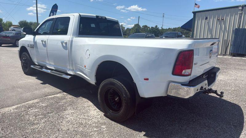 2018 Ram 3500 Big Horn Crew Cab 4x4 8' Box