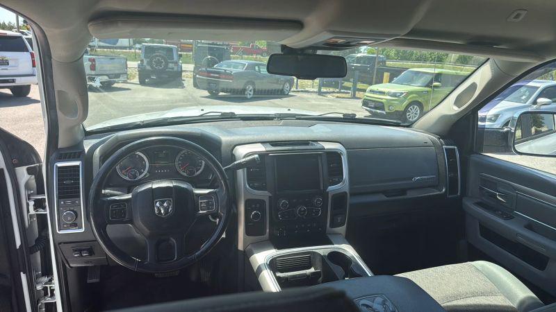 2018 Ram 3500 Big Horn Crew Cab 4x4 8' Box