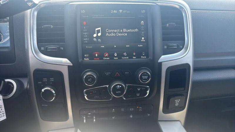 2018 Ram 3500 Big Horn Crew Cab 4x4 8' Box