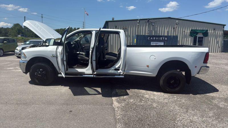 2018 Ram 3500 Big Horn Crew Cab 4x4 8' Box