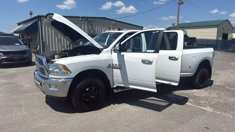 2018 Ram 3500 Big Horn Crew Cab 4x4 8' Box
