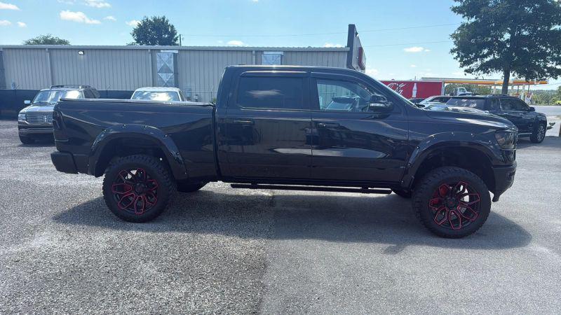 2020 Ram 1500 Laramie Crew Cab 4x4 6'4" Box
