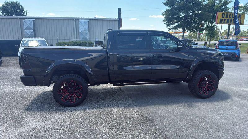 2020 Ram 1500 Laramie Crew Cab 4x4 6'4" Box