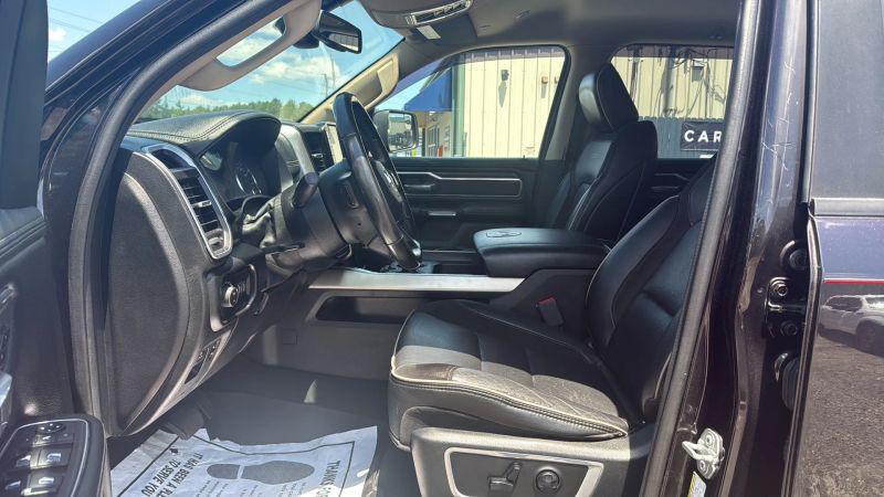 2020 Ram 1500 Laramie Crew Cab 4x4 6'4" Box