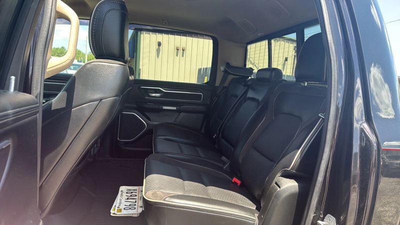 2020 Ram 1500 Laramie Crew Cab 4x4 6'4" Box