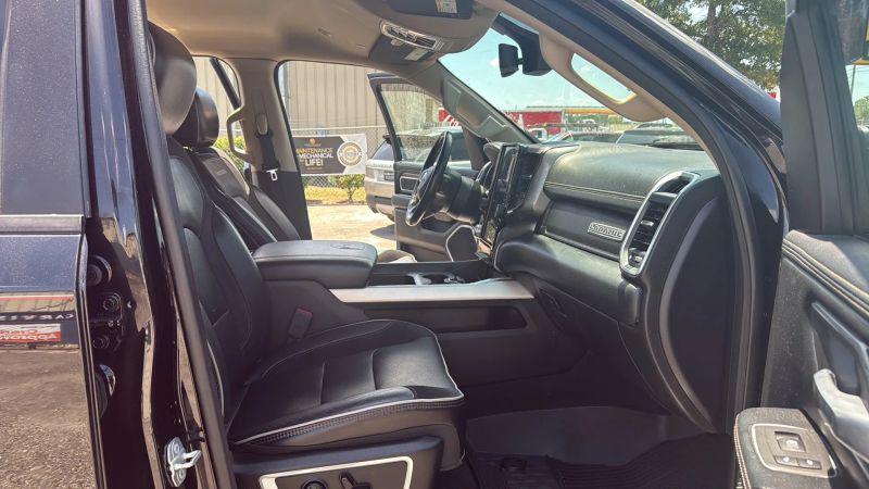 2020 Ram 1500 Laramie Crew Cab 4x4 6'4" Box