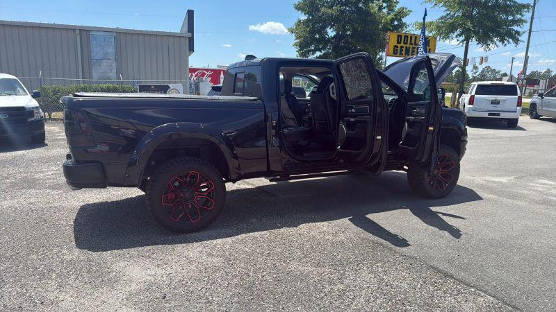 2020 Ram 1500 Laramie Crew Cab 4x4 6'4" Box