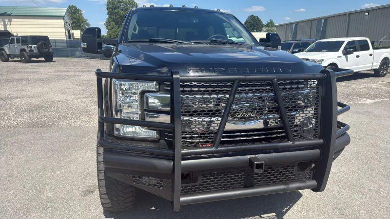 2017 Ford F-250 LARIAT