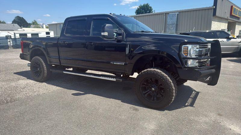 2017 Ford F-250 LARIAT