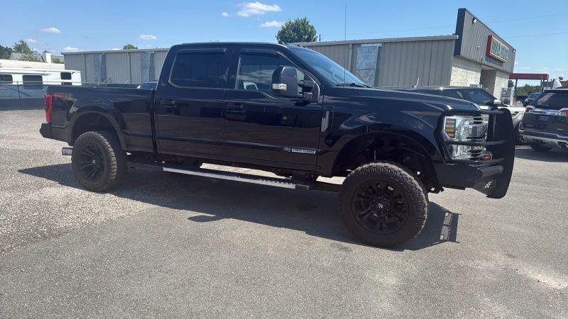 2017 Ford F-250 LARIAT