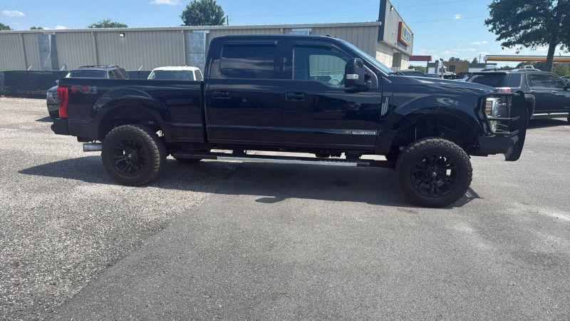 2017 Ford F-250 LARIAT