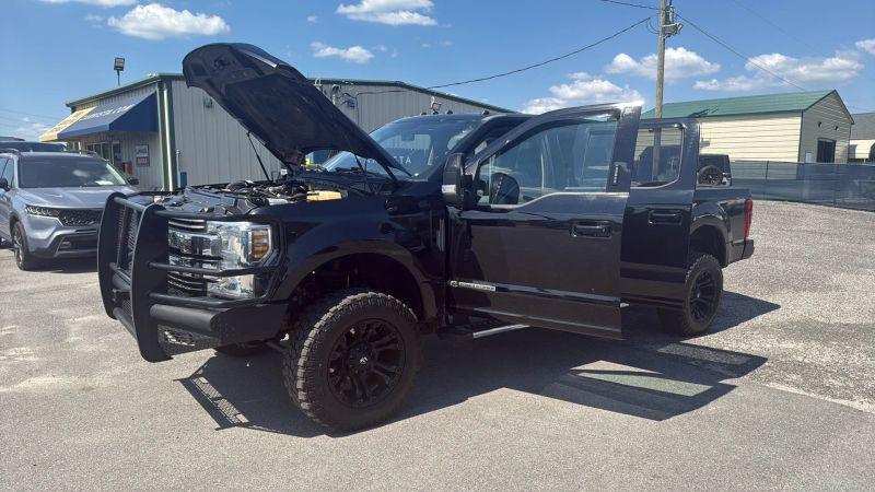 2017 Ford F-250 LARIAT