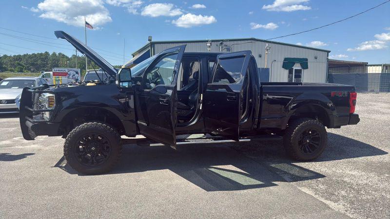 2017 Ford F-250 LARIAT