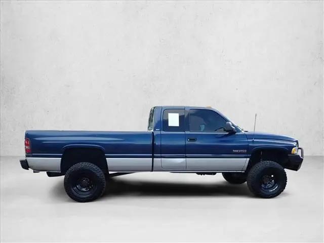 2001 Dodge Ram 2500 Base