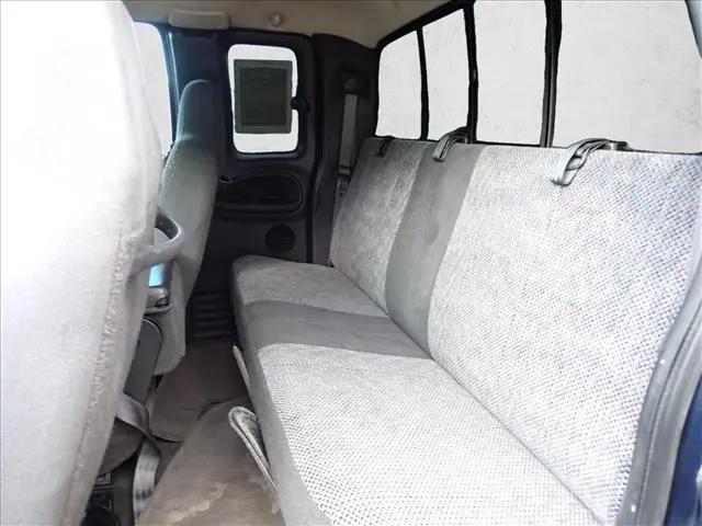 2001 Dodge Ram 2500 Base