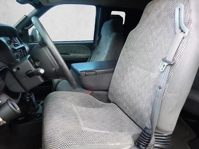 2001 Dodge Ram 2500 Base