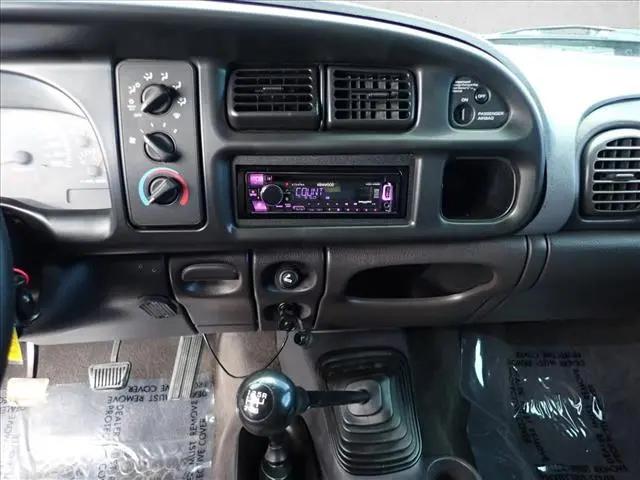 2001 Dodge Ram 2500 Base