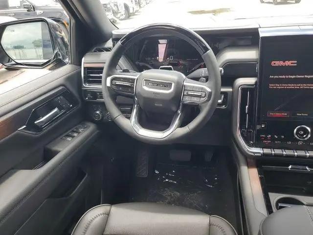 2026 GMC Yukon 4WD Denali