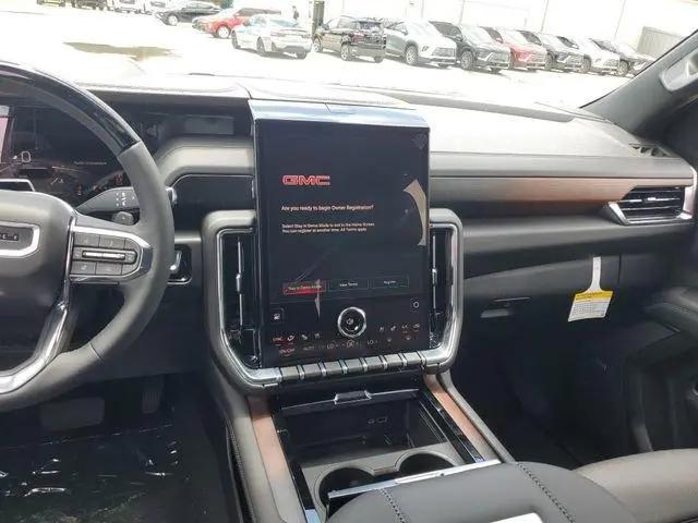 2026 GMC Yukon 4WD Denali