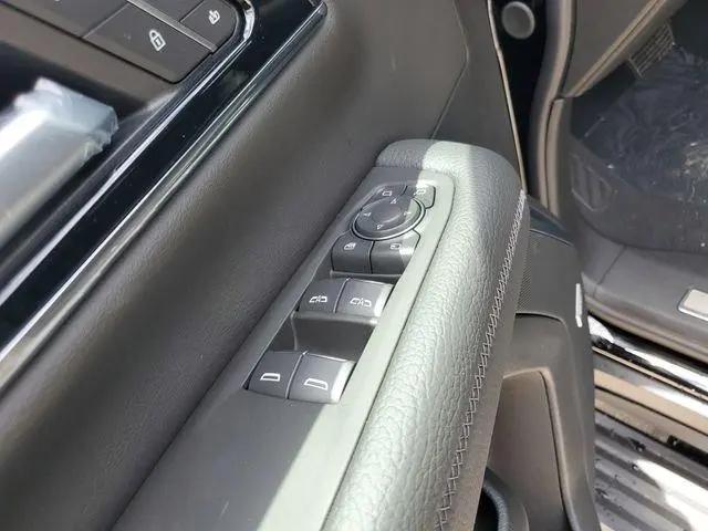 2026 GMC Yukon 4WD Denali