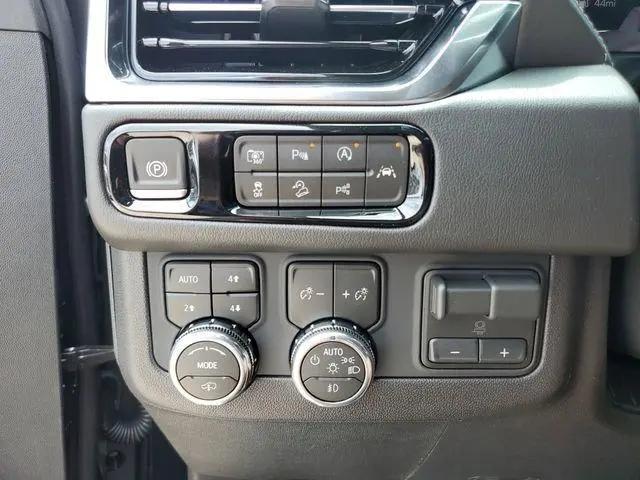 2026 GMC Yukon 4WD Denali
