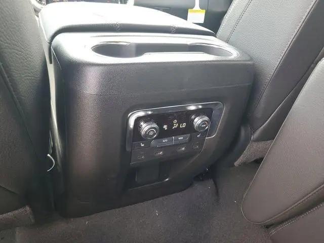 2026 GMC Yukon 4WD Denali