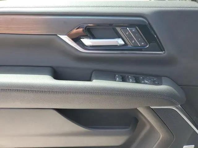 2026 GMC Yukon 4WD Denali