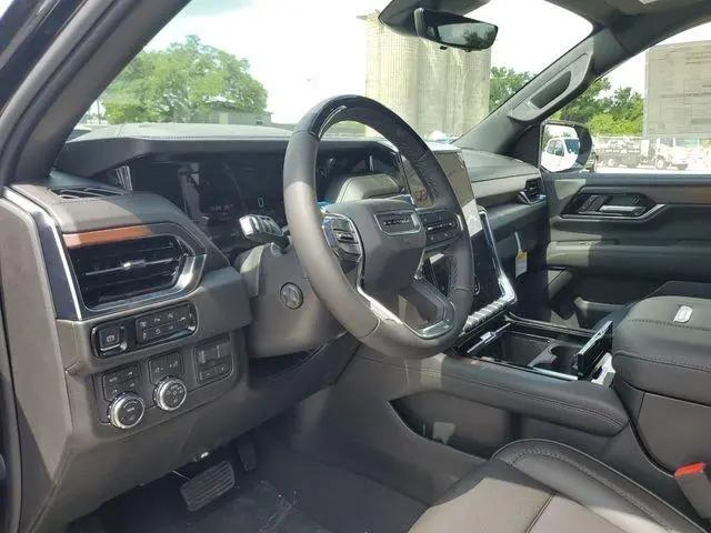 2026 GMC Yukon 4WD Denali