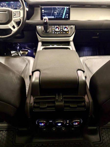 2021 Land Rover Defender 110 SE