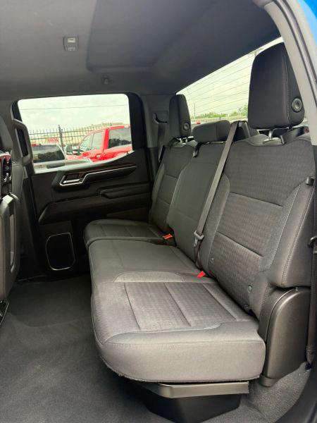 2023 Chevrolet Silverado 1500 2WD Crew Cab Short Bed LT