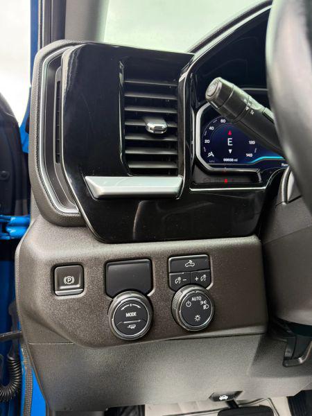 2023 Chevrolet Silverado 1500 2WD Crew Cab Short Bed LT