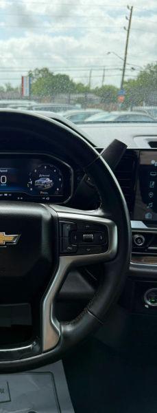 2023 Chevrolet Silverado 1500 2WD Crew Cab Short Bed LT