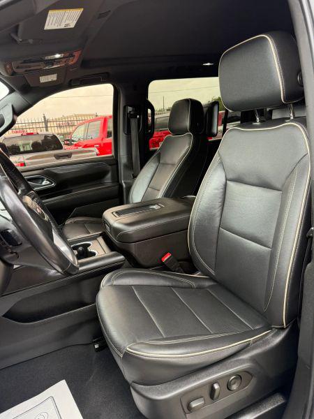 2021 GMC Yukon XL 4WD SLT