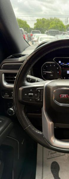 2021 GMC Yukon XL 4WD SLT