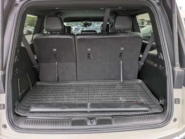 2022 Jeep Wagoneer Series II 4x2