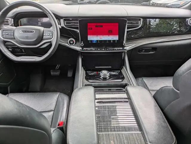 2022 Jeep Wagoneer Series II 4x2