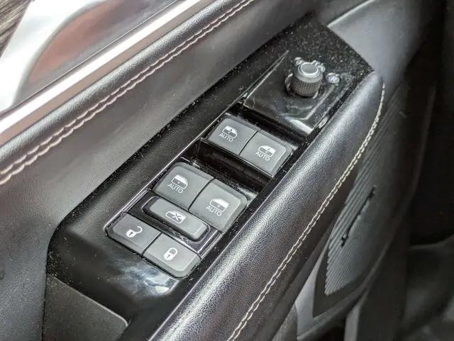 2022 Jeep Wagoneer Series II 4x2