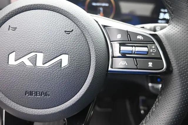 2025 Kia Seltos SX Turbo