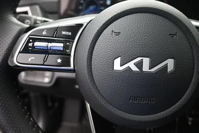 2025 Kia Seltos SX Turbo
