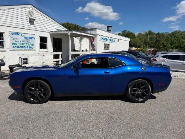2022 Dodge Challenger SXT