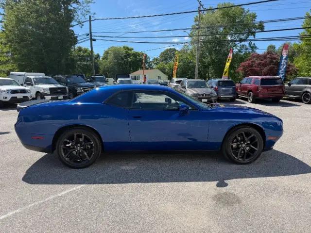 2022 Dodge Challenger SXT